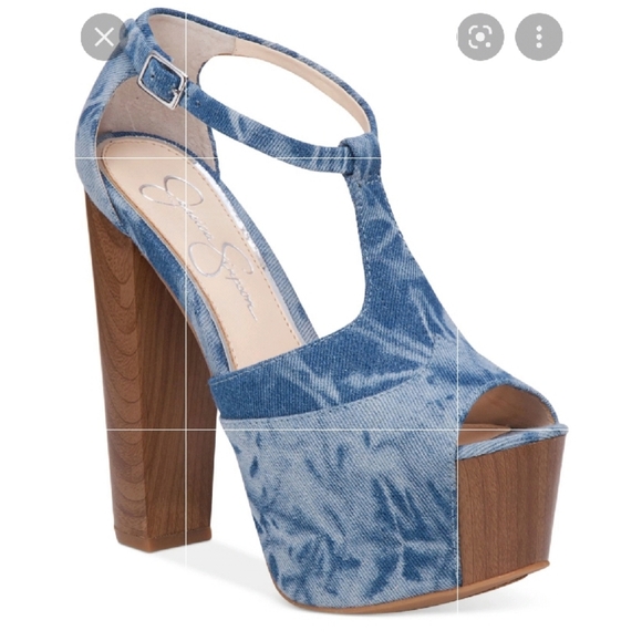 Shoes - Picture 6 of 8